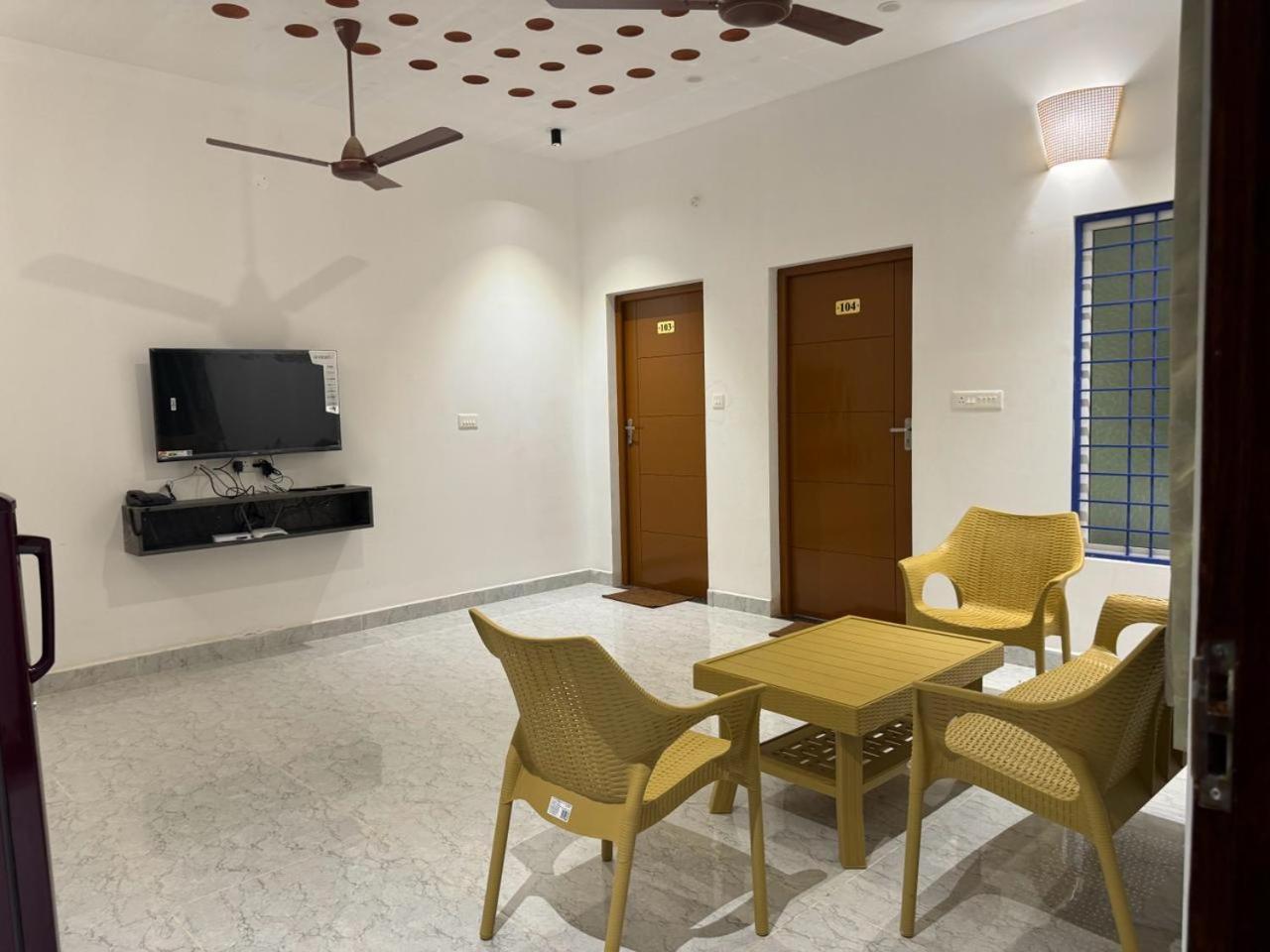 La Tamara Suite - Tie Hotels & Resorts Puducherry Eksteriør billede