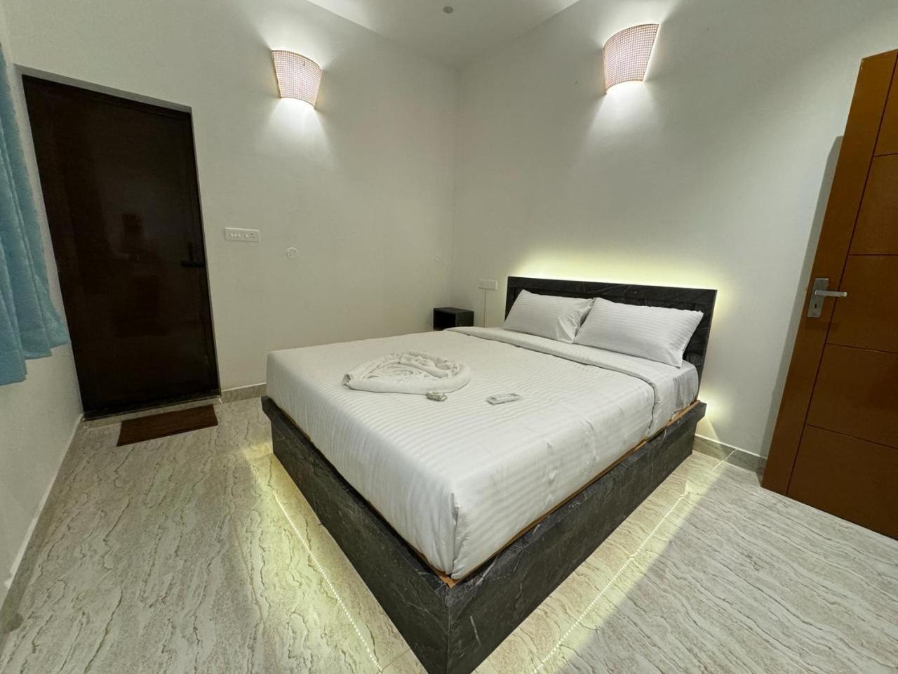 La Tamara Suite - Tie Hotels & Resorts Puducherry Eksteriør billede