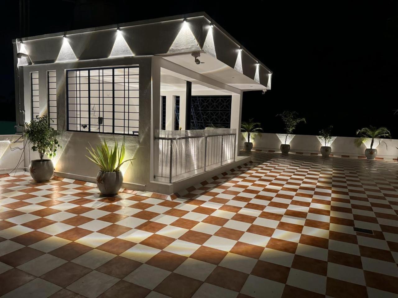 La Tamara Suite - Tie Hotels & Resorts Puducherry Eksteriør billede