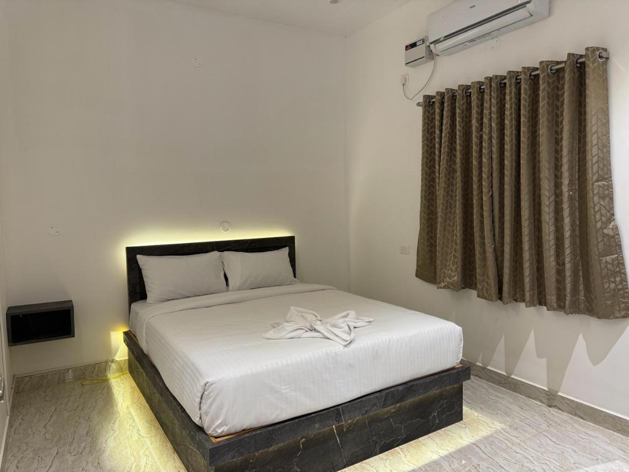 La Tamara Suite - Tie Hotels & Resorts Puducherry Eksteriør billede