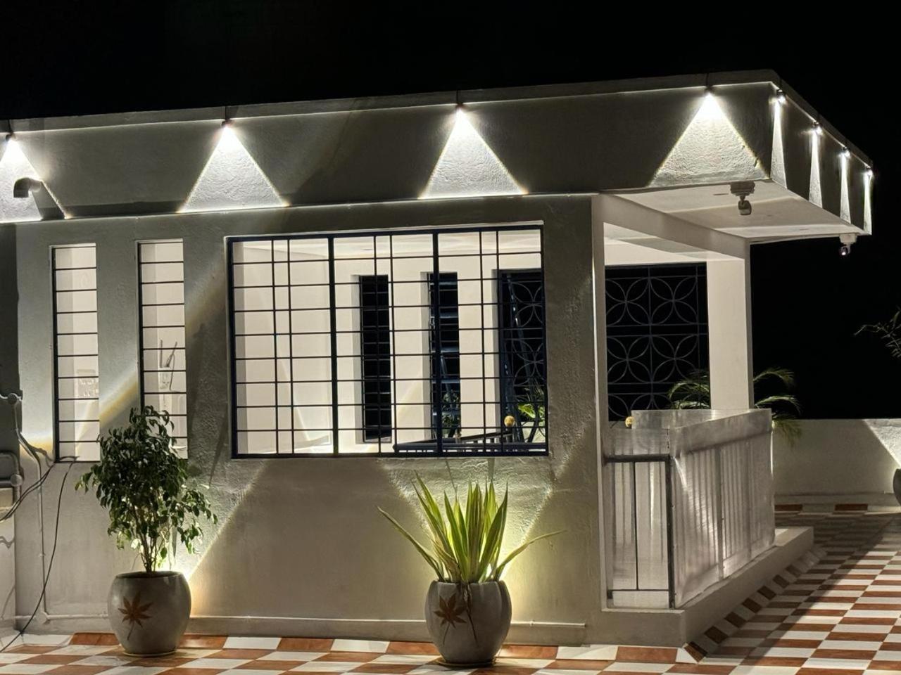 La Tamara Suite - Tie Hotels & Resorts Puducherry Eksteriør billede